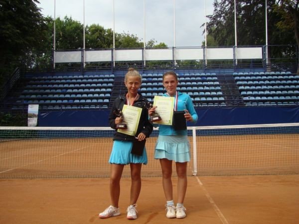 brazowy-medal-jeleniogorskich-tenisistek-22934