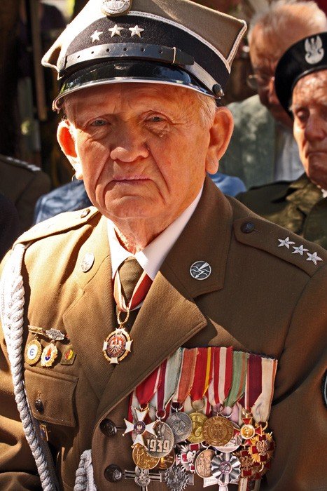 chwaa-niepokonanym-1939-1945-22949