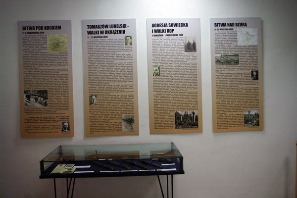 wojna-obronna-prawie-na-zywo-22963