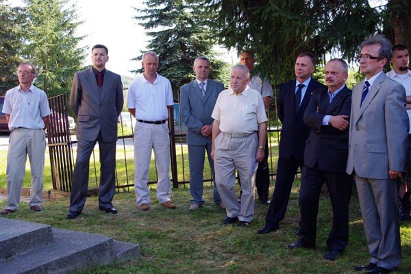wojna-obronna-prawie-na-zywo-22963