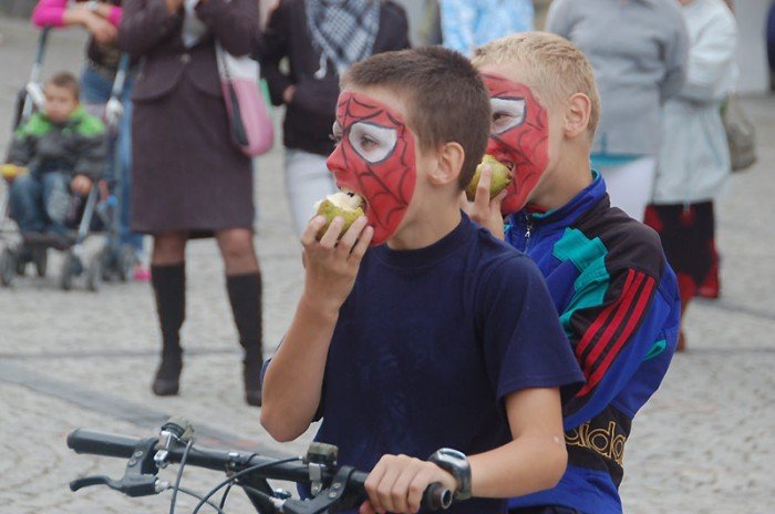 koncert-miosierdzia-na-bruku-23056