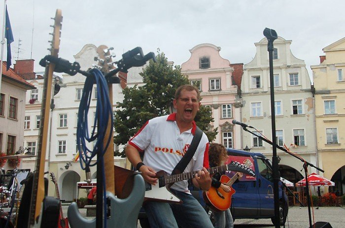 koncert-miosierdzia-na-bruku-23056
