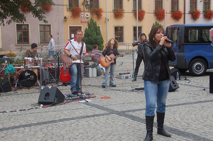 koncert-miosierdzia-na-bruku-23056