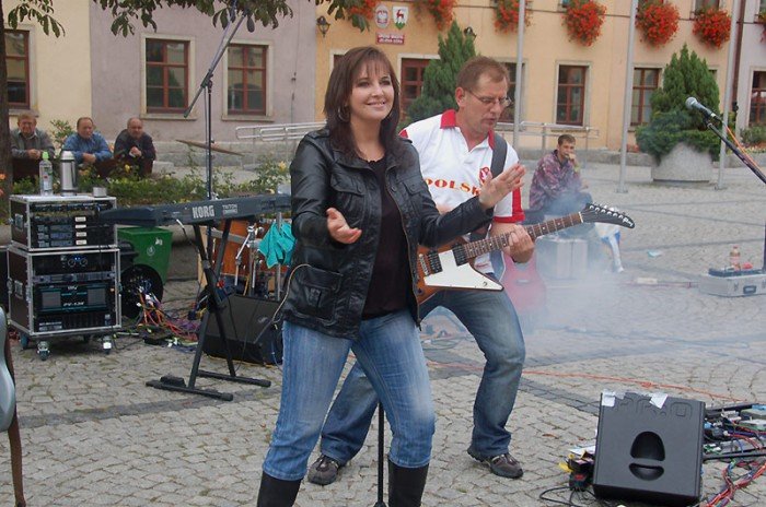 koncert-miosierdzia-na-bruku-23056
