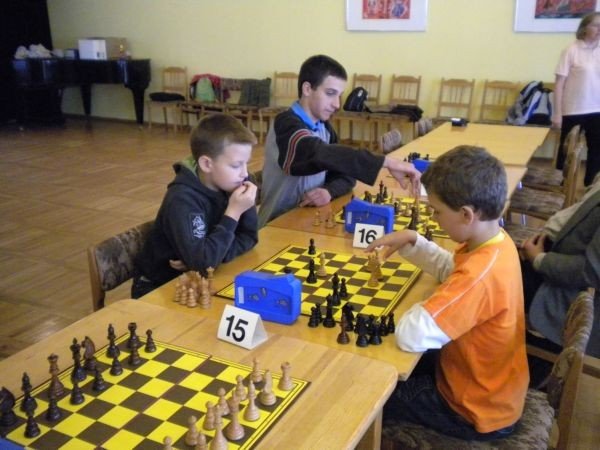 zabobrze-szachowym-centrum-miasta-23318