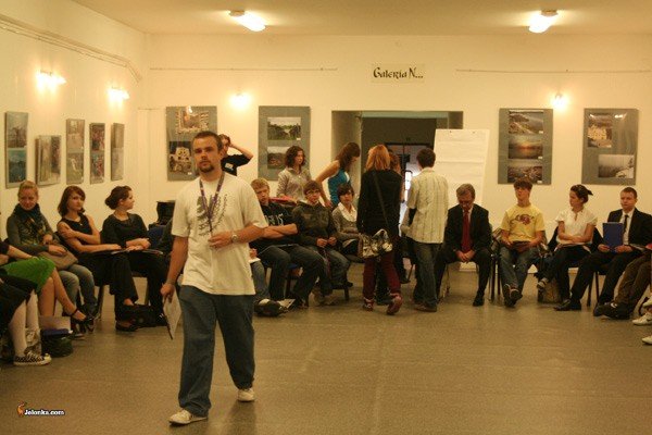 zarazic-modziez-aktywnoscia-23361