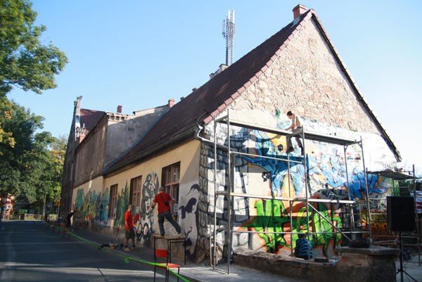 sztuka-ulicy-na-scianach-mdk-23415