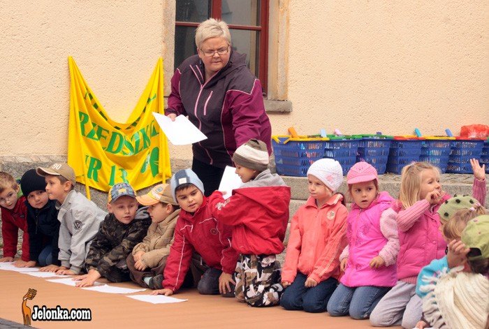 wysyp-jelonkow-przy-ratuszu-video-23476