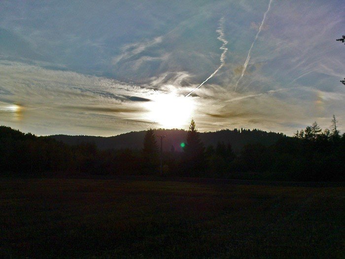 dwa-sonca-nad-kotlina-jeleniogorska-23484