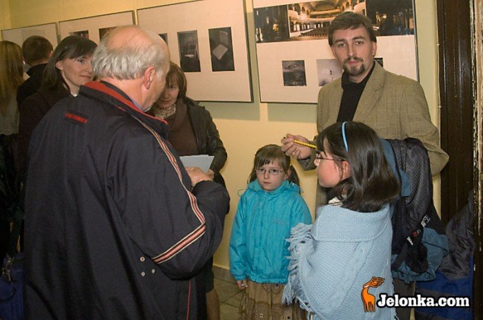 ogromny-teatr-w-nowej-galerii-23531