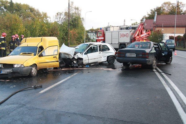 za-slisko-i-za-szybko-wypadek-na-wolnosci-23582