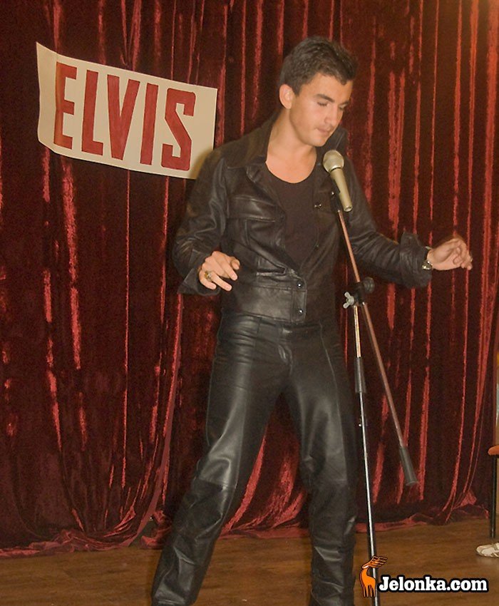 elvis-zyje-i-ma-sie-swietnie-23624