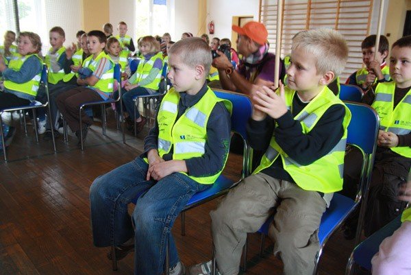 bezpieczni-bo-widoczni-po-zmroku-23648