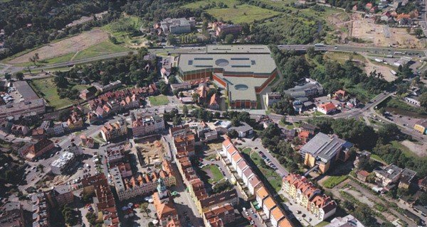 pierwsza-odsona-galerii-na-dworcu-pks-23705