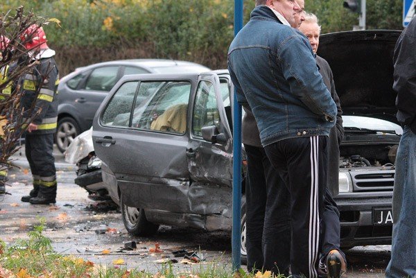 wypadek-koo-zajezdni-mzk-23723