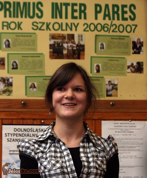 lekcje-na-szostke-na-korytarzu-23913