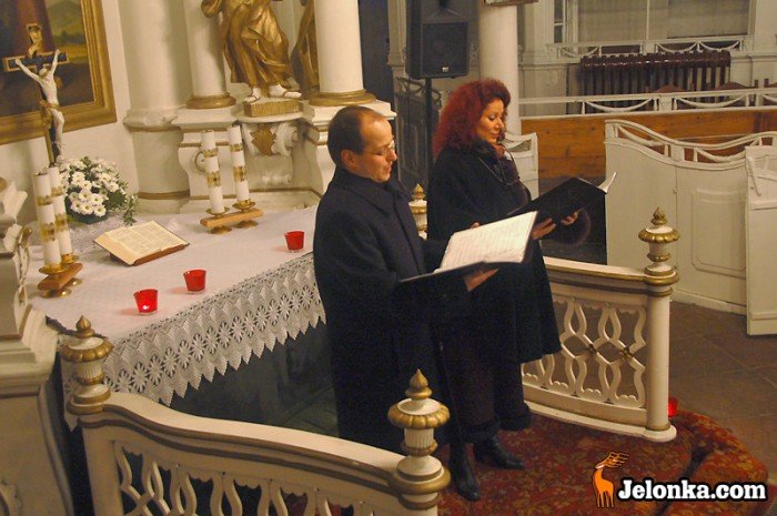 gorace-emocje-w-zimnej-swiatyni-24024