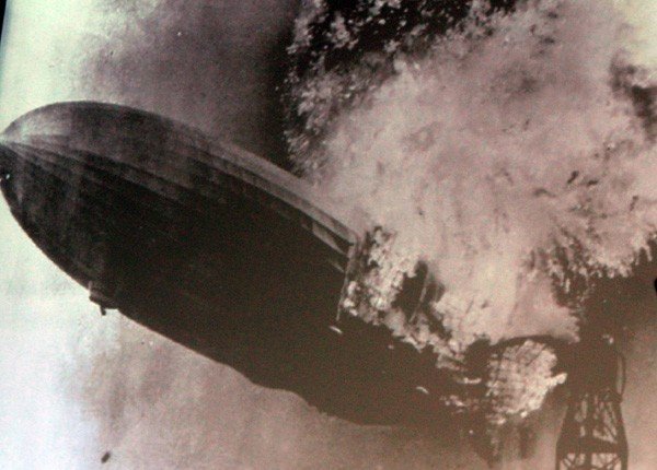 graf-zeppelin-wystartowa-z-ksiaznicy-karkonoskiej-24188
