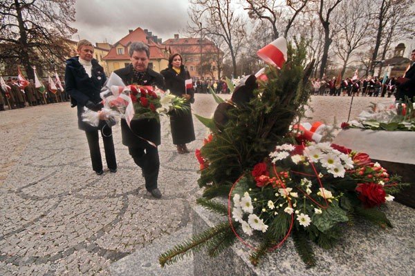 salwa-na-chwae-polski-niepodlegej-video-24201