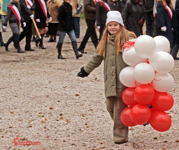 salwa-na-chwae-polski-niepodlegej-video-24201