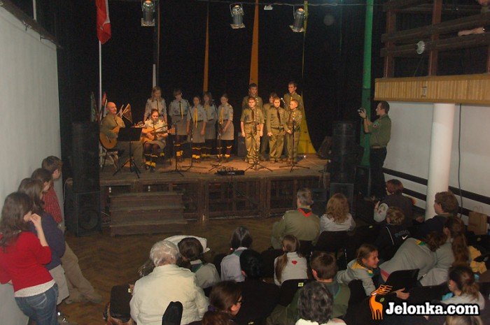 patriotyczne-dzwieki-z-lilijka-24259