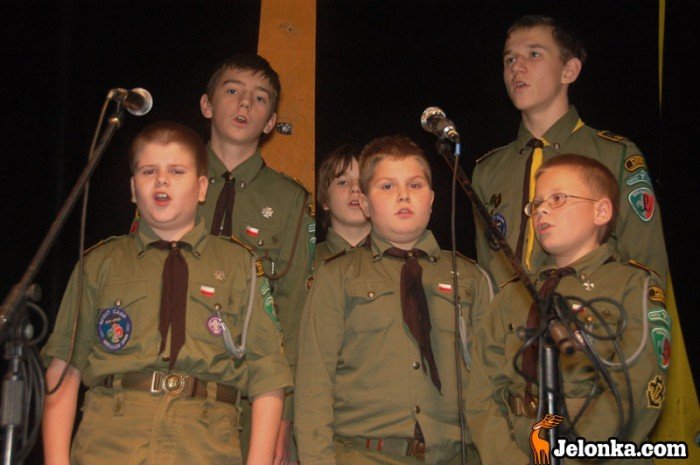 patriotyczne-dzwieki-z-lilijka-24259