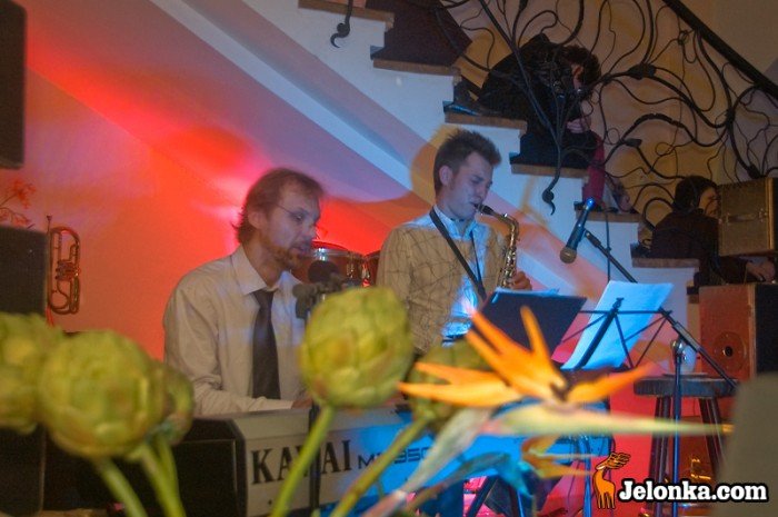 kosmiczne-anioy-w-blasku-teczy-24273