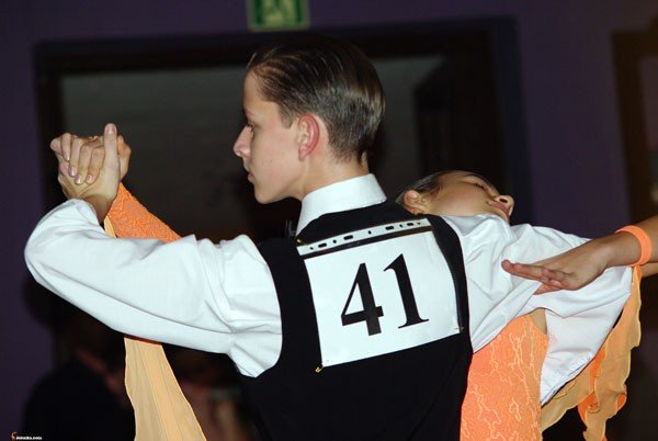 modzi-ludzie-tanczyc-chca-24290