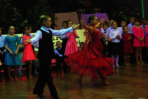 modzi-ludzie-tanczyc-chca-24290