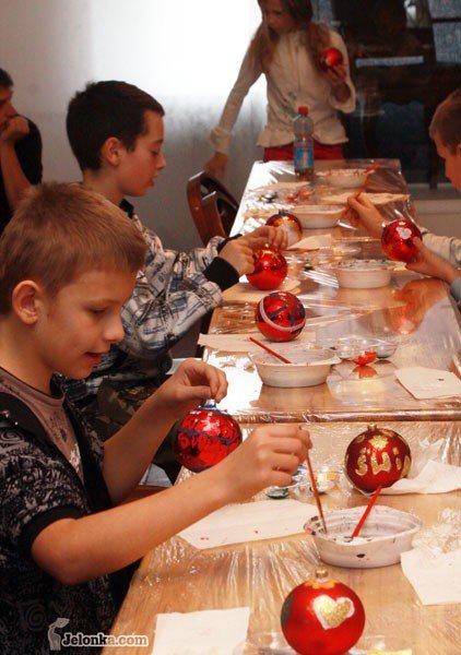 bombkowo-w-muzeum-karkonoskim-24338