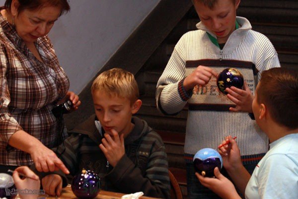 bombkowo-w-muzeum-karkonoskim-24338