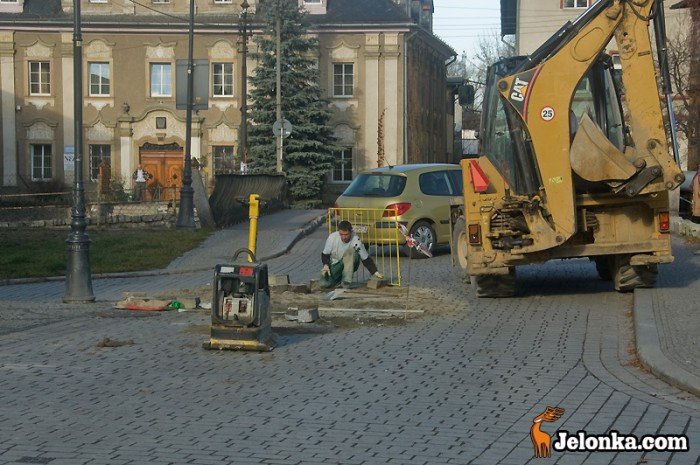 plac-piastowski-na-spoznionej-gwarancji-24354