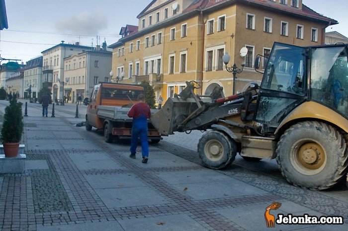 plac-piastowski-na-spoznionej-gwarancji-24354