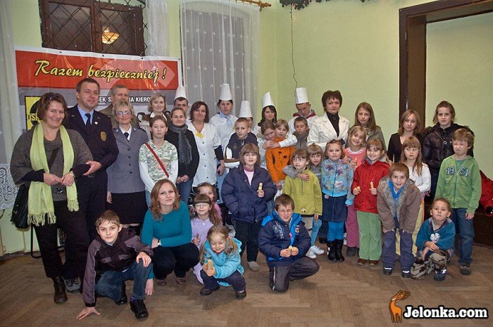 razem-bezpieczniej-w-swiatecznych-klimatach-24386