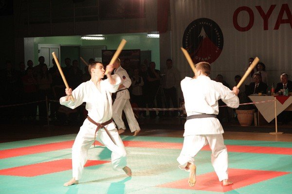 siedem-medali-jeleniogorskich-karatekow-24439