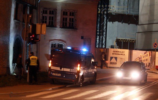 wypadek-koo-baszty-kierowca-skutera-w-szpitalu-24475