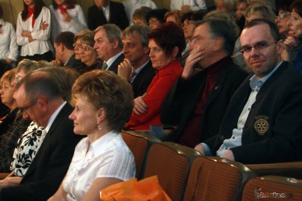 dostojna-czterdziestka-i-ubaw-po-pachy-24514