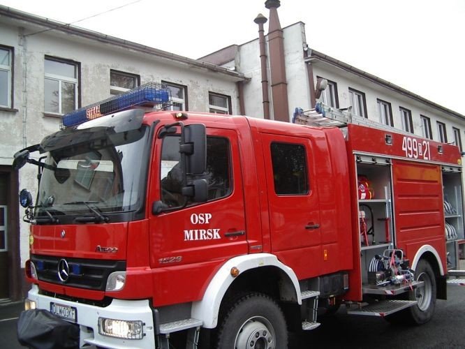 zrzutka-na-strazackiego-mercedesa-24554