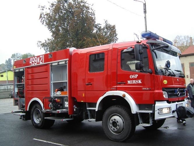 zrzutka-na-strazackiego-mercedesa-24554