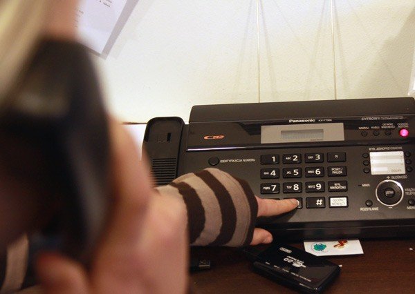 policjanci-zablokowali-warszawe-ale-nie-telefony-24592