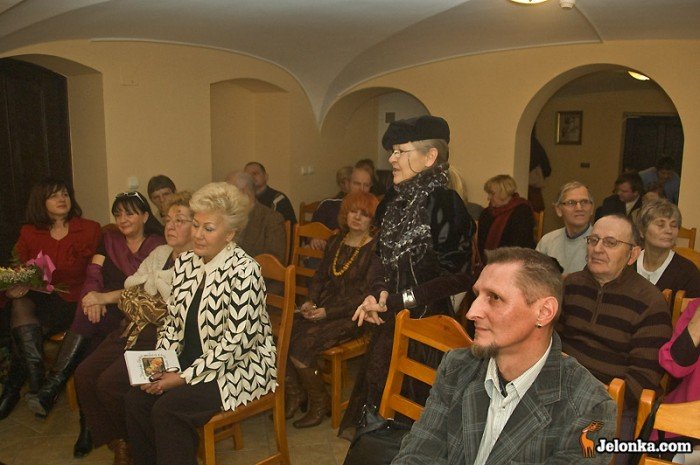 podzielili-sie-opatkiem-w-domu-noblisty-24672