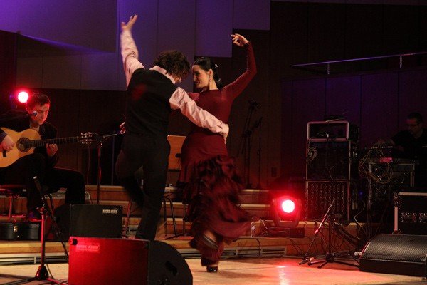 muzyka-i-swiato-na-scenie-24686