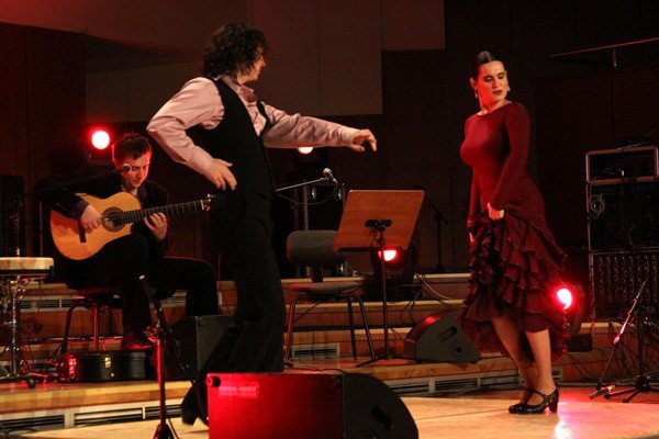 muzyka-i-swiato-na-scenie-24686