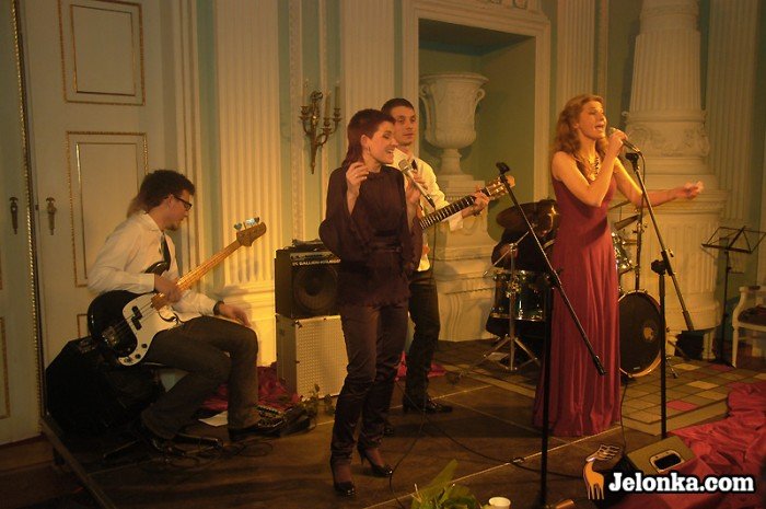 w-bekitnej-mikoajkowej-krainie-agodnosci-24687