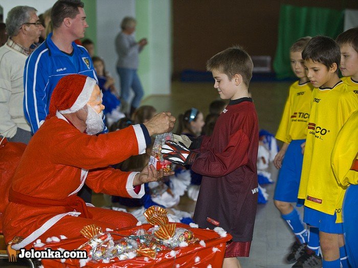 bezkonkurencyjny-jablonec-wygrywa-turniej-orlikow-24693