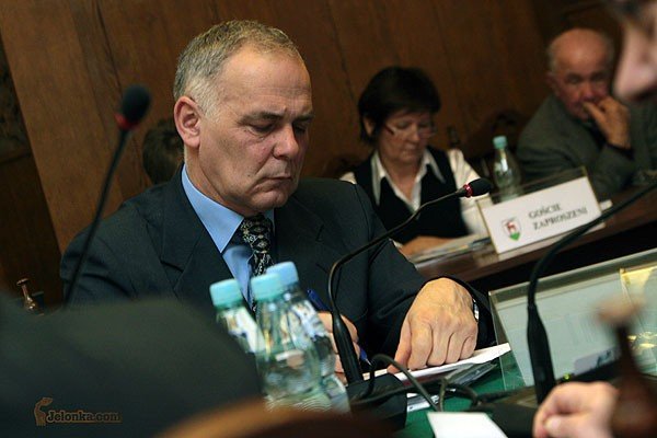 o-pieniadzach-z-ironia-i-pieprzeniem-24736