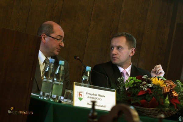 o-pieniadzach-z-ironia-i-pieprzeniem-24736