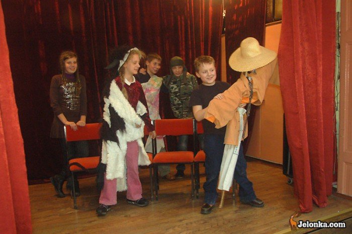 teatrzyk-agrafka-na-beznudnej-wyspie-24756