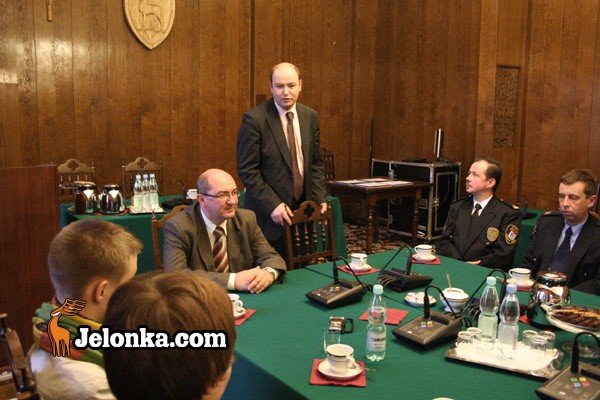 patologie-antybohaterem-filmow-modziezy-24771