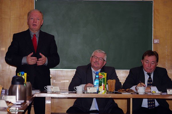 kolejna-odsona-boju-o-przychodnie-24776